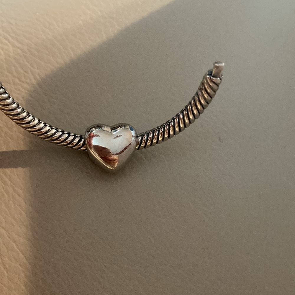 NWOT - Silvertone Classic Smooth Cute Love Puffy Heart Shape Slider Bead Charm